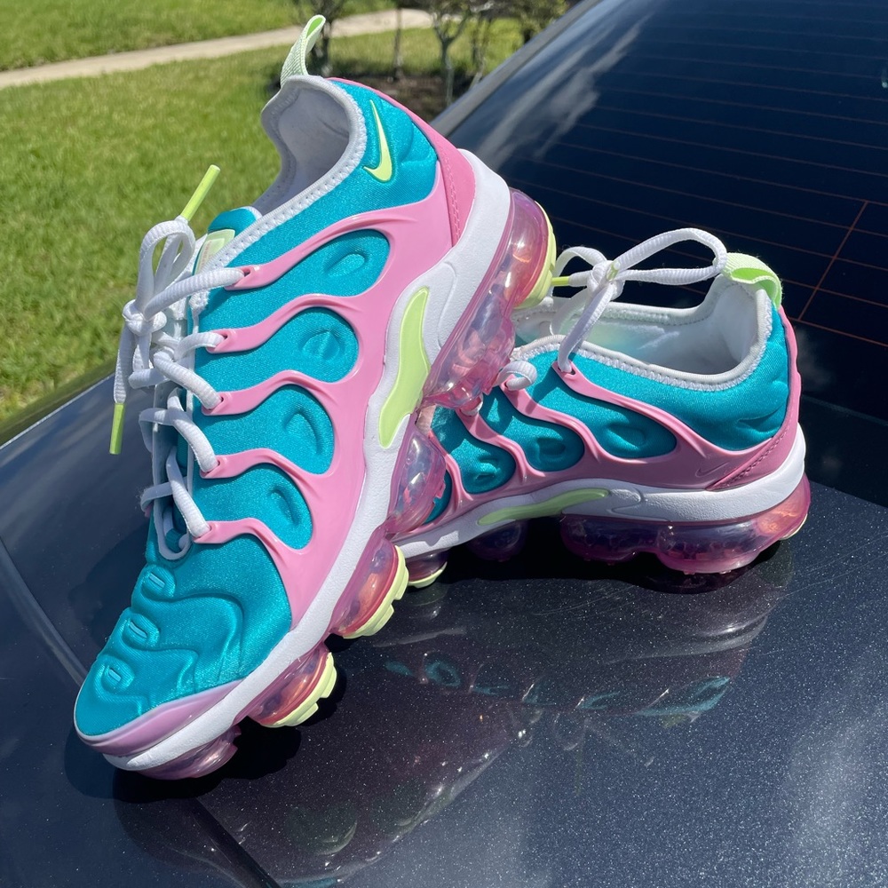 Nike Air VaporMax plus